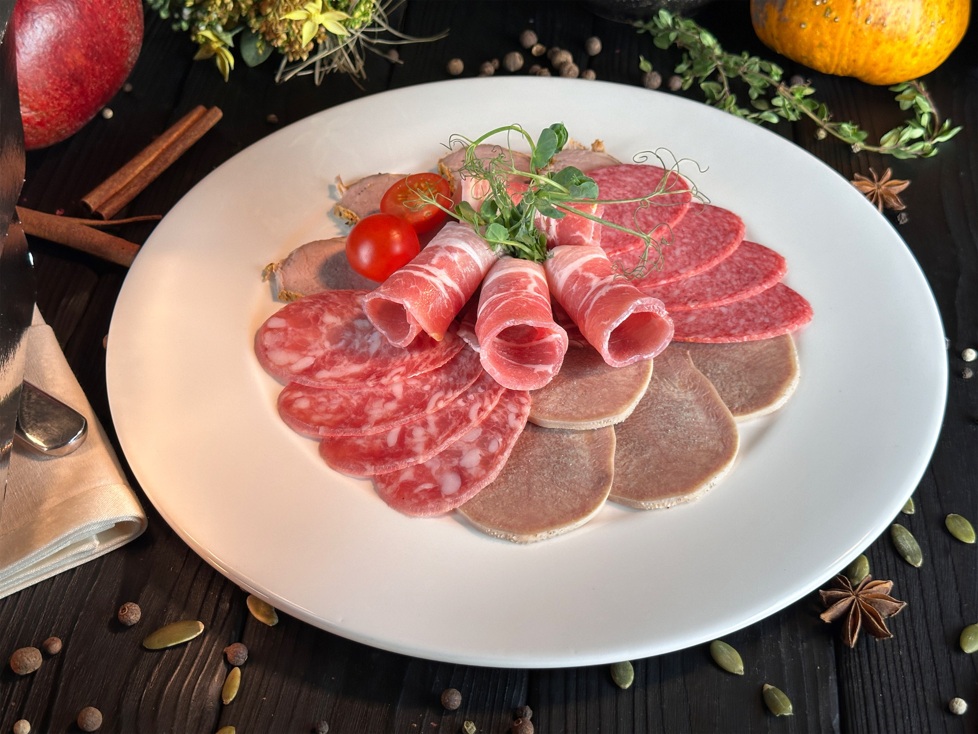 Мясное изобилие